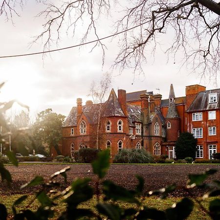 Pass The Keys Quiet 2-Bed Apartment On The Ground Floor Canterbury Bagian luar foto